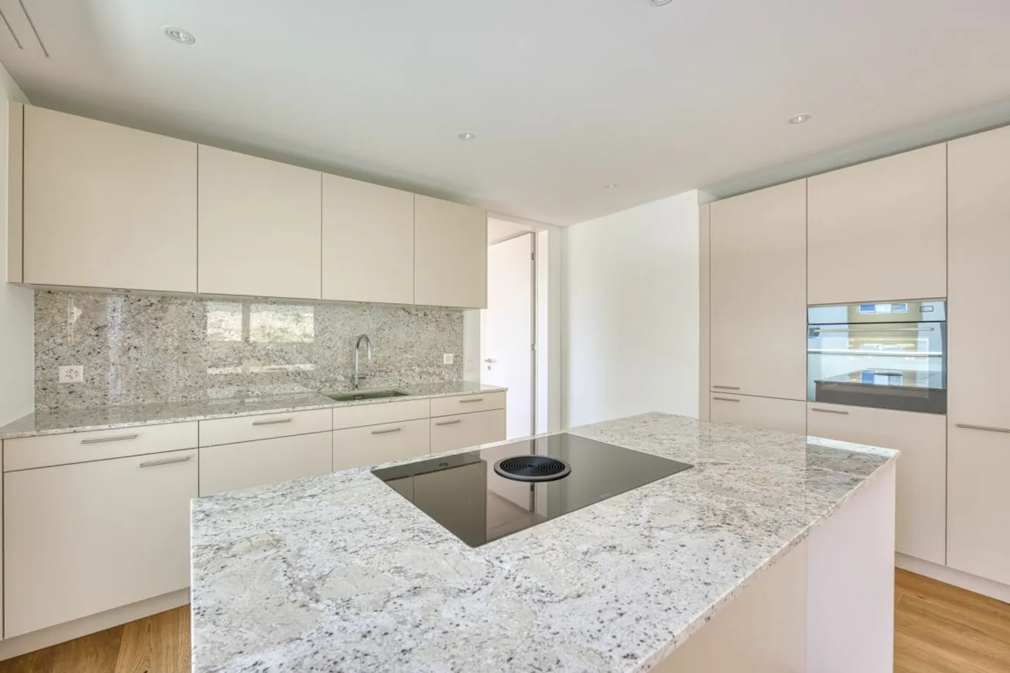 Appartement moderne avec vue imprenable - Photo 4 sur 5