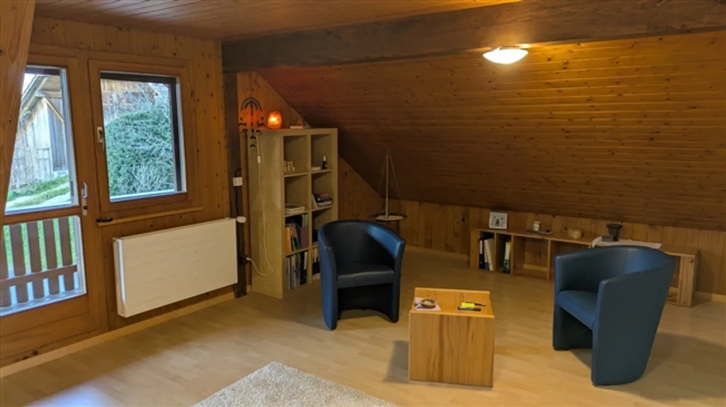 «4½ ZIMMER-HAUS IN ROHRBACHGRABEN (BE), MÖBLIERT, TEMPORÄR» - Foto 7 von 10