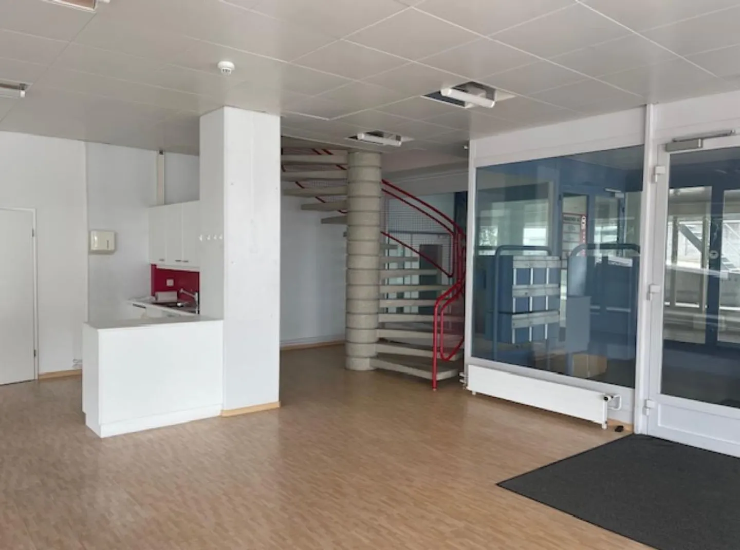 Commercial/Office Space on 2 Floors - Photo 3 of 16