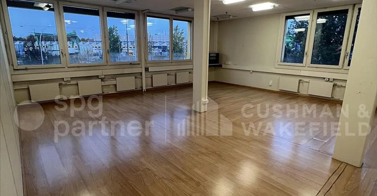 Office space for rent - Photo 5 of 6