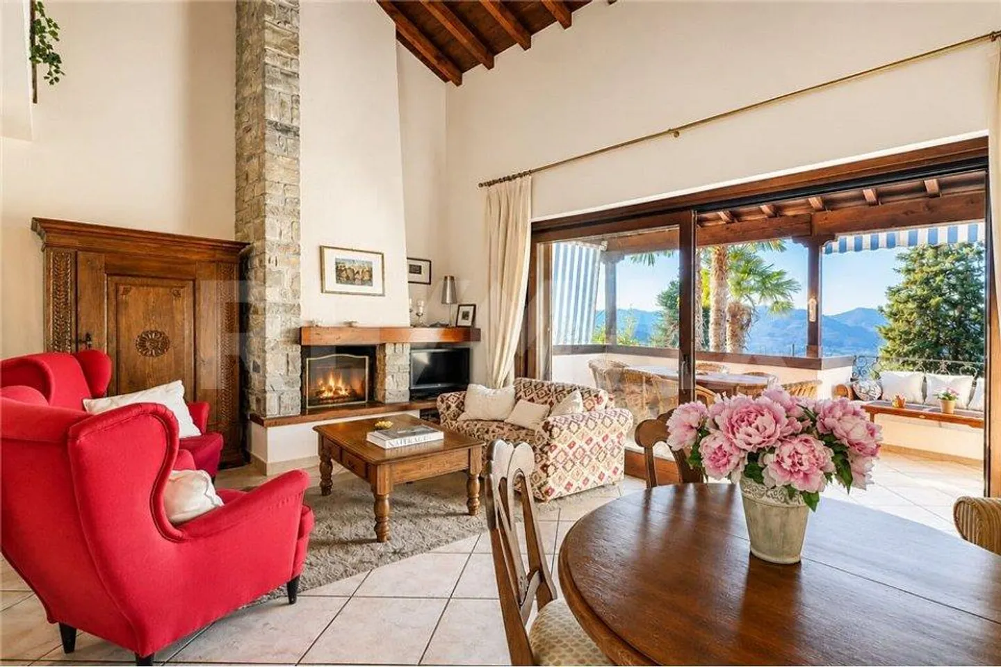 Villa jumelée avec vue sur le lac - Photo 1 sur 13
