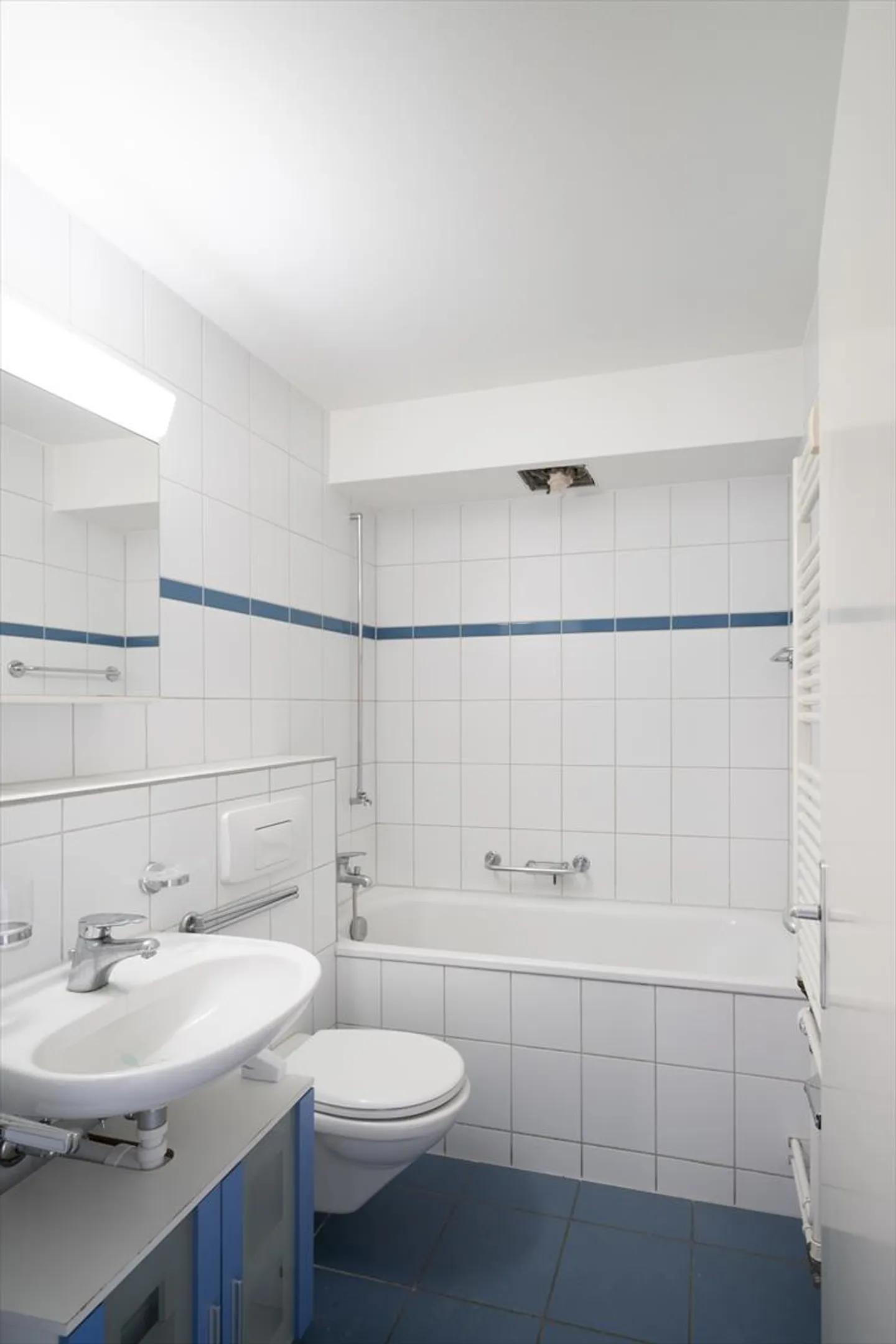 Beautiful 2.5-room apartment in Liestal - Photo 2 of 6