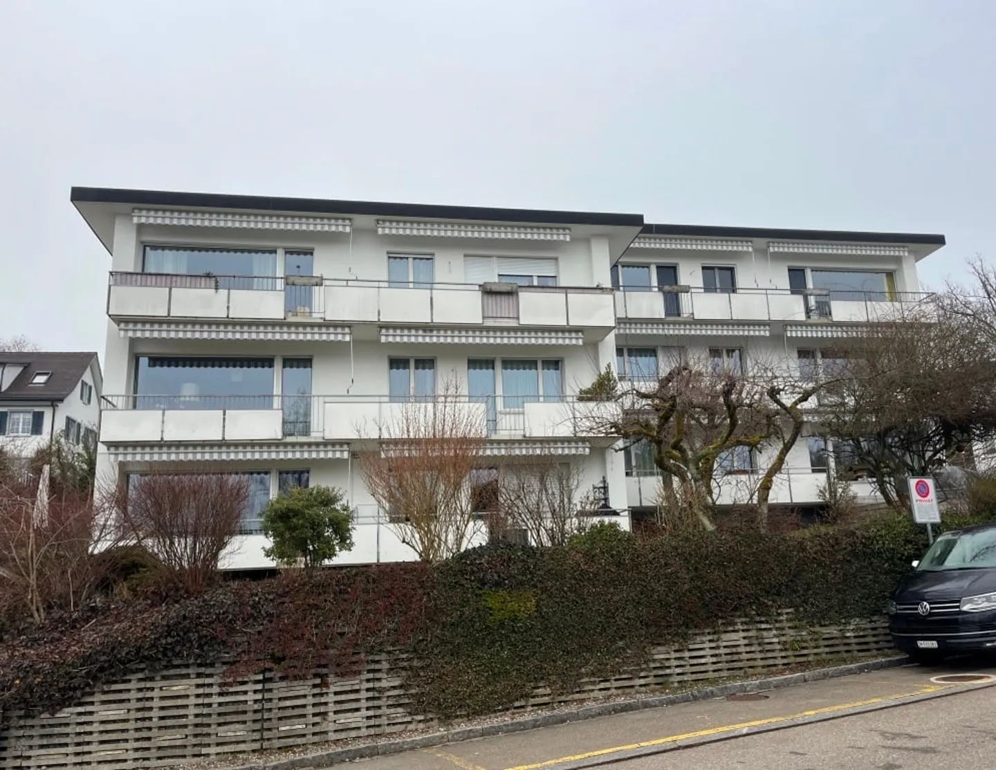 Attractive 3½-room apartment in a small multi-family house - Photo 1 of 6