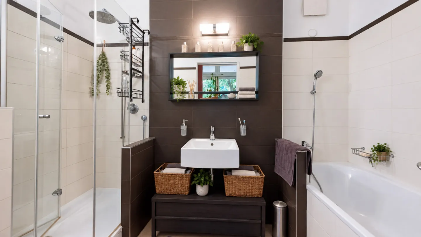 163 m2 & garden for your family / 1 room for your patients - Photo 8 of 10