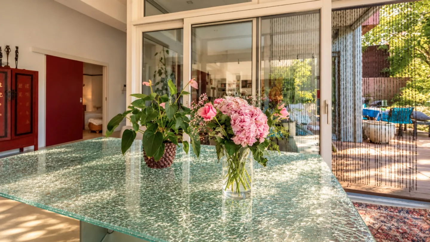 163 m2 & garden for your family / 1 room for your patients - Photo 7 of 10