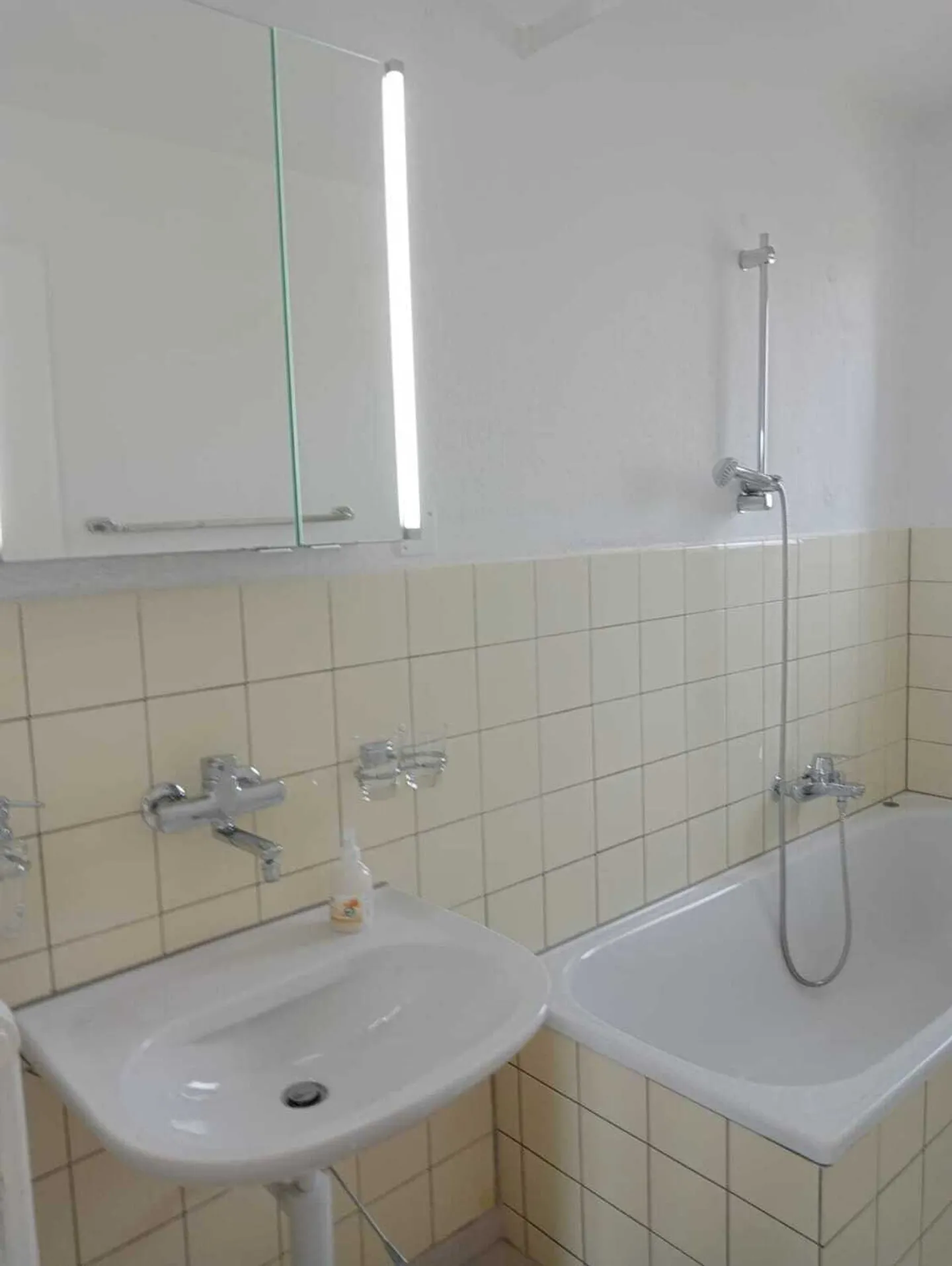 Wohnung mieten - Foto 8 von 10