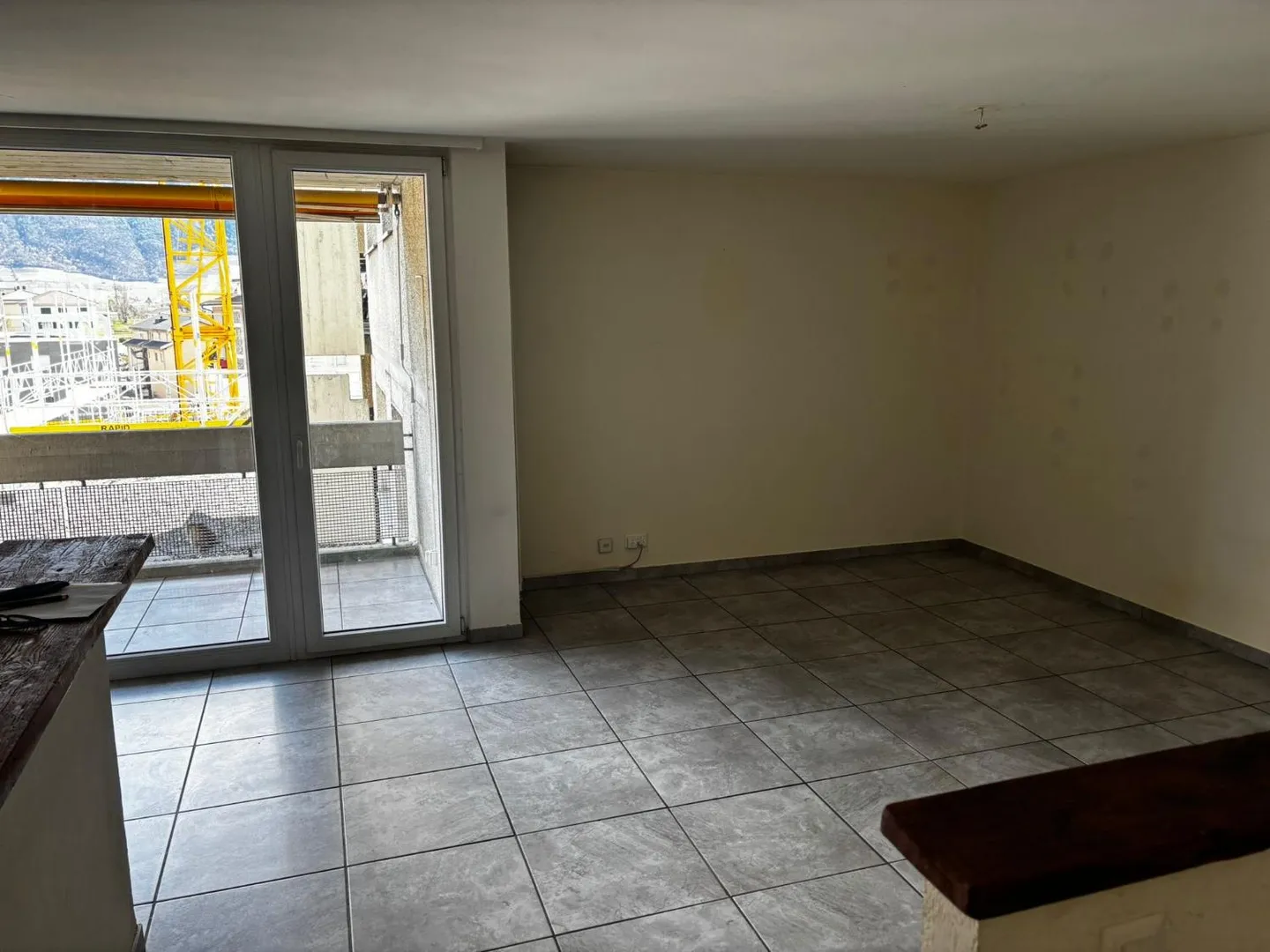 Appartement spacieux à Fully - Photo 2 sur 9