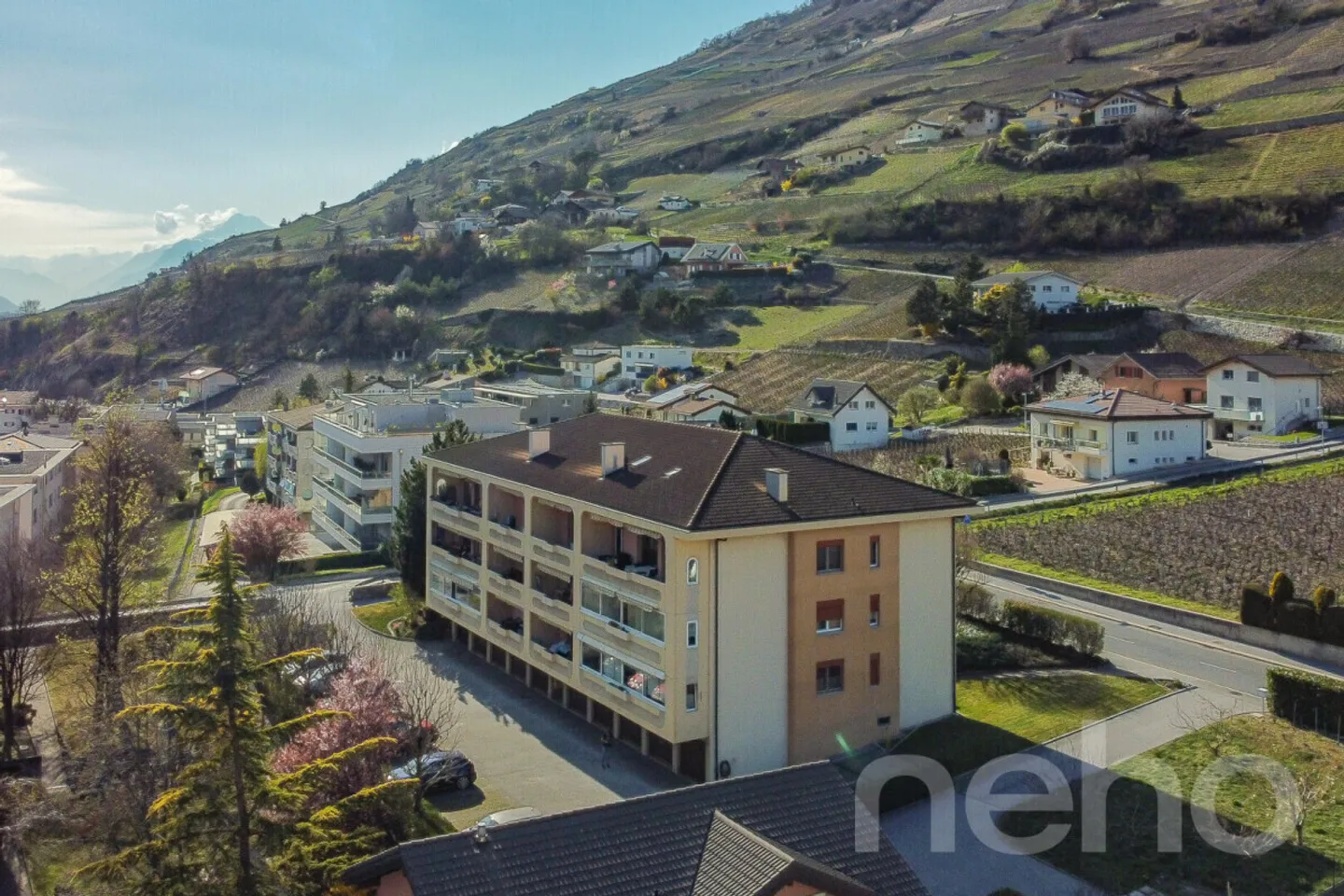 Charmante Familien-Maisonette-Penthouse mit unverbautem Blick auf die Berge - Foto 2 von 13