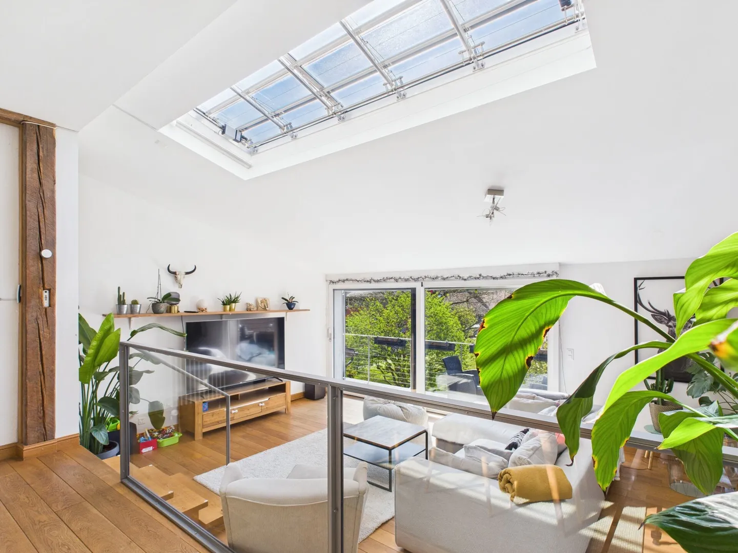 Familienfreundliche Wohnung mit Garten - Foto 3 von 13