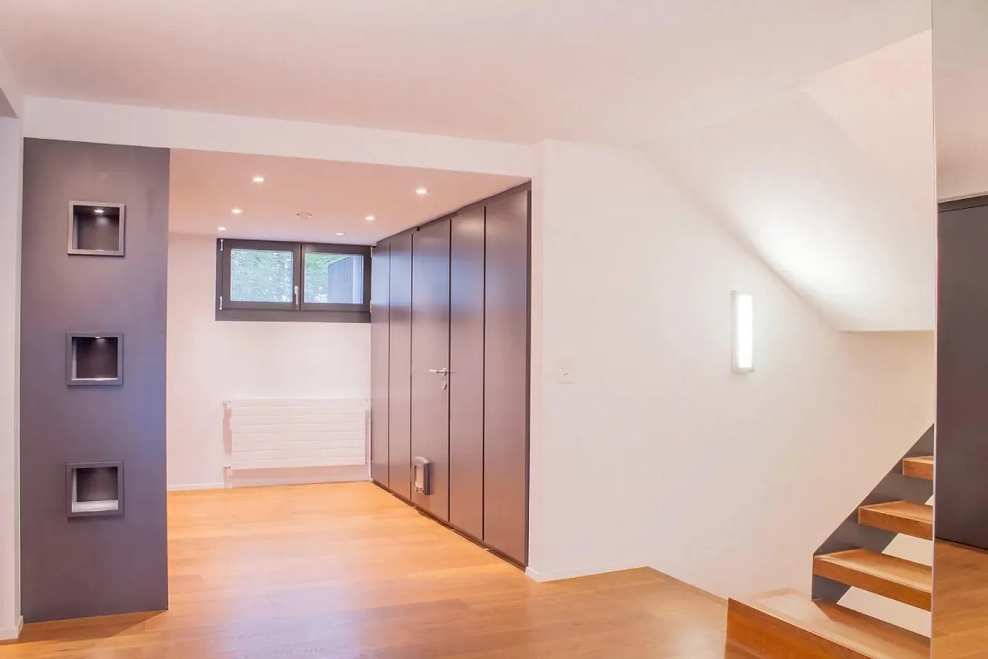 Architecture, Perspective and Privacy - Photo 7 of 13