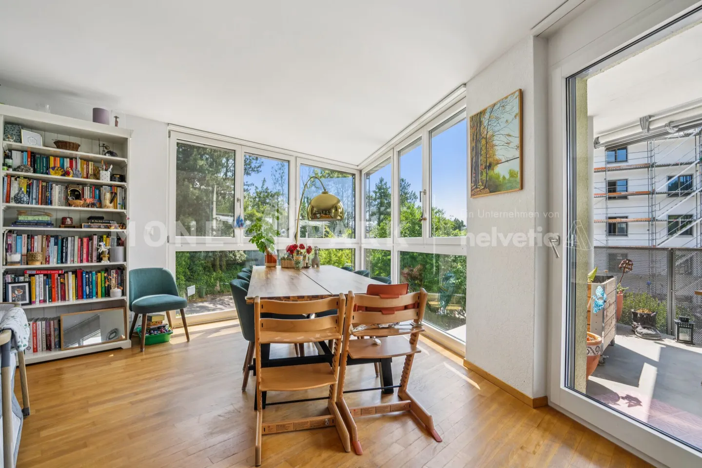 Appartement confortable de 4,5 pièces comme refuge au bord du lac de Zurich - Photo 4 sur 12