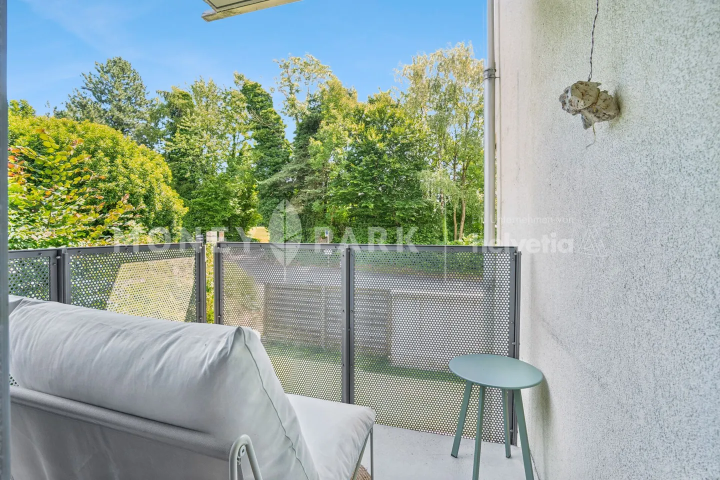 Appartement confortable de 4,5 pièces comme refuge au bord du lac de Zurich - Photo 10 sur 12