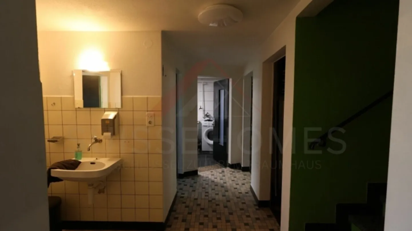 Proprietà residenziale e commerciale a Fahy (JU) - Fascino e potenziale per vivere e lavorare nello stesso posto - Foto 14 di 20