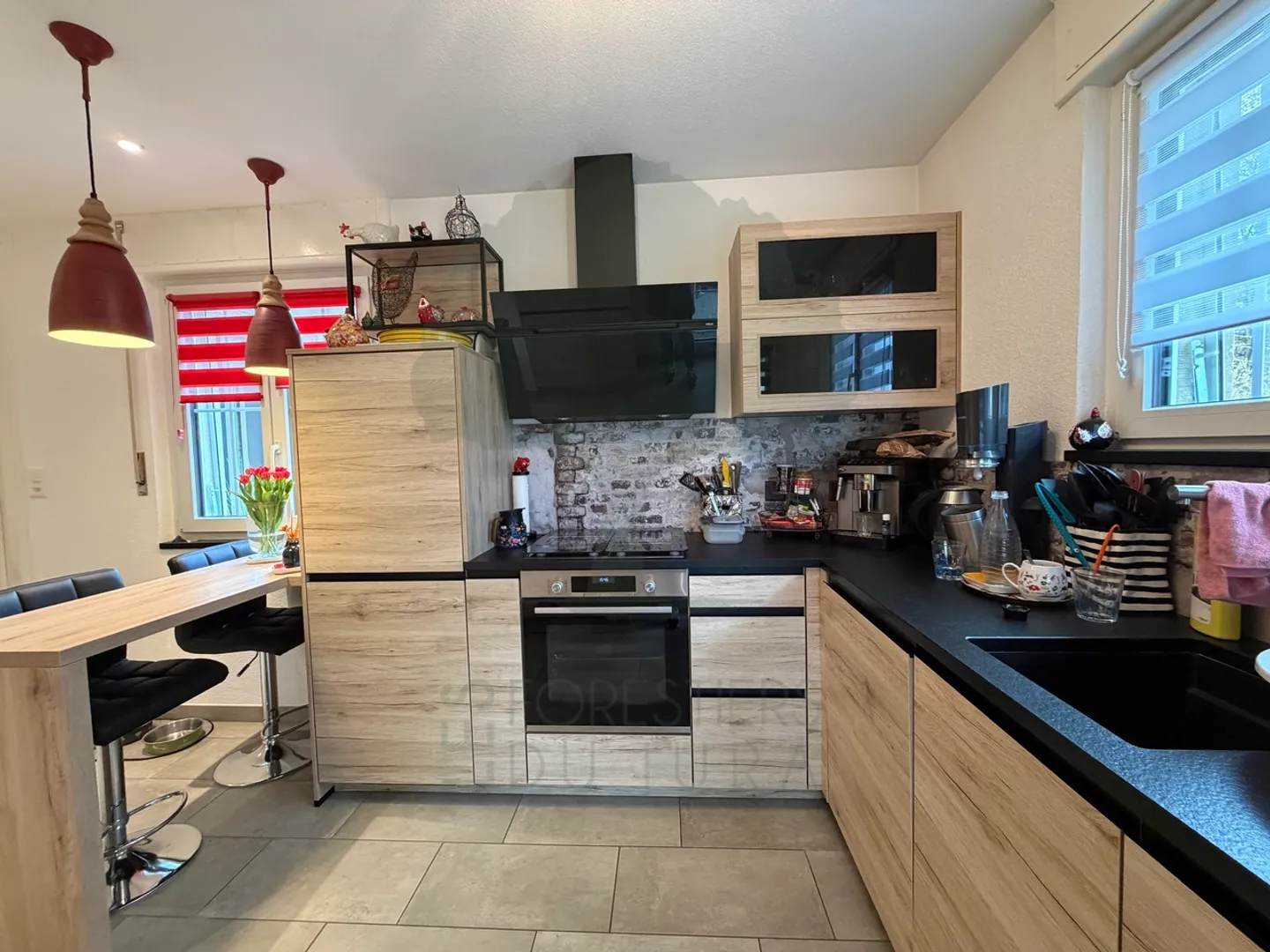 Schönes Familienhaus mit 146 m² auf einem Grundstück von 818 m² in Alle - Foto 7 von 13