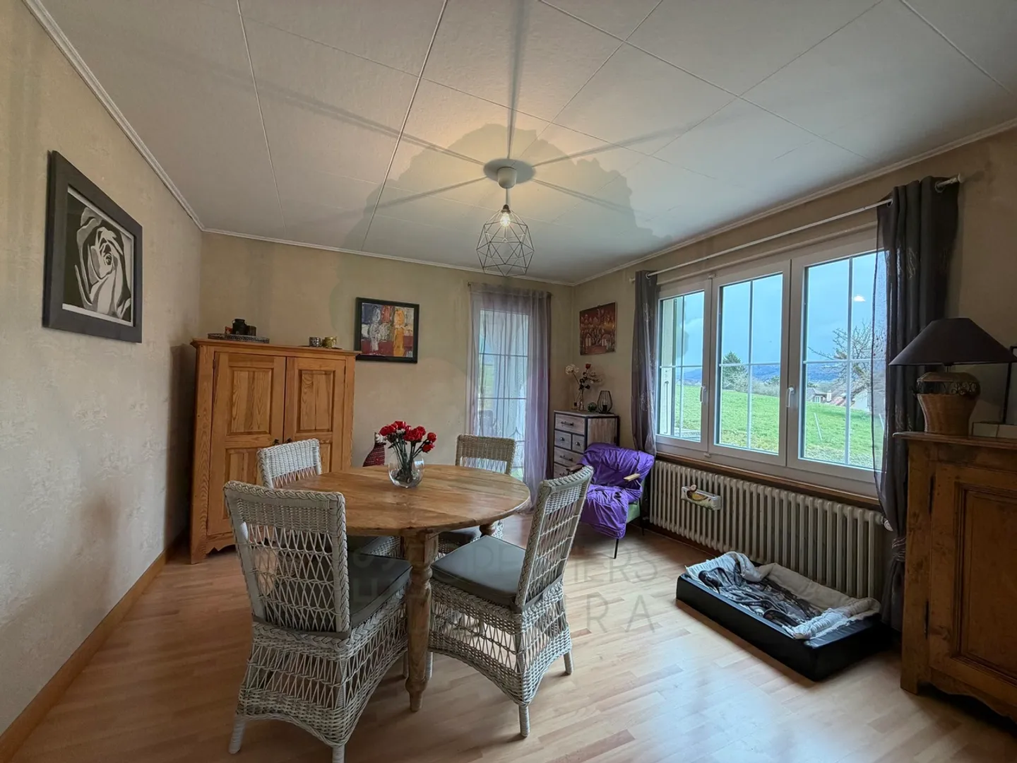 Schönes Familienhaus mit 146 m² auf einem Grundstück von 818 m² in Alle - Foto 9 von 13
