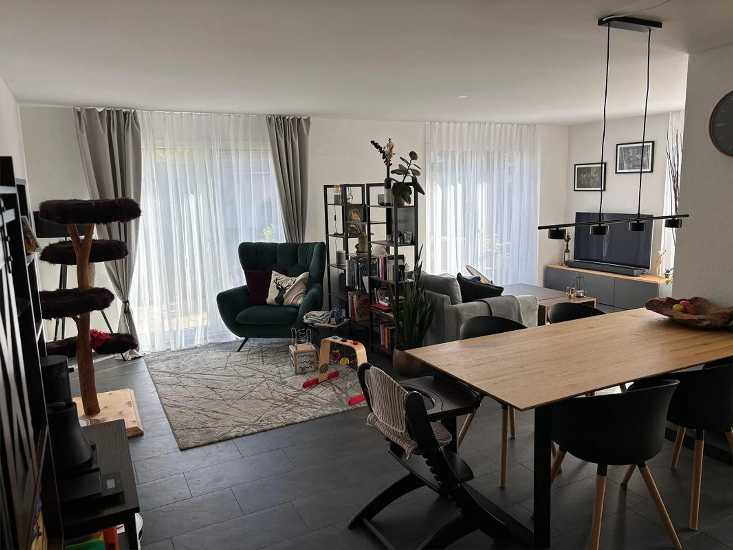 Family Paradise with 113 m² of Living Space in Zweidlen Station - Photo 3 of 12