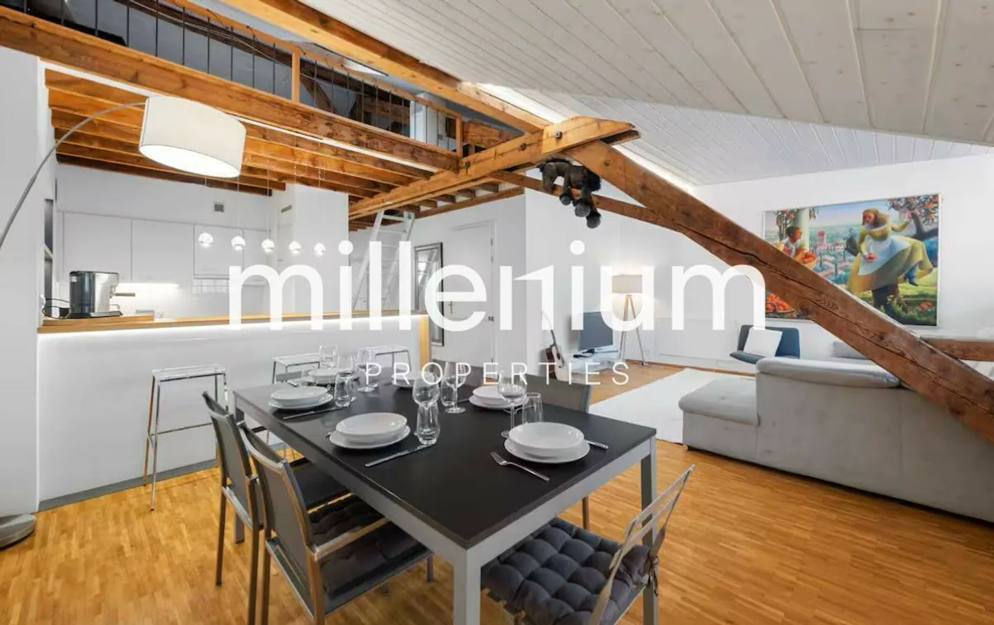 Prächtige möblierte Wohnung im Stadtzentrum - Foto 2 von 13