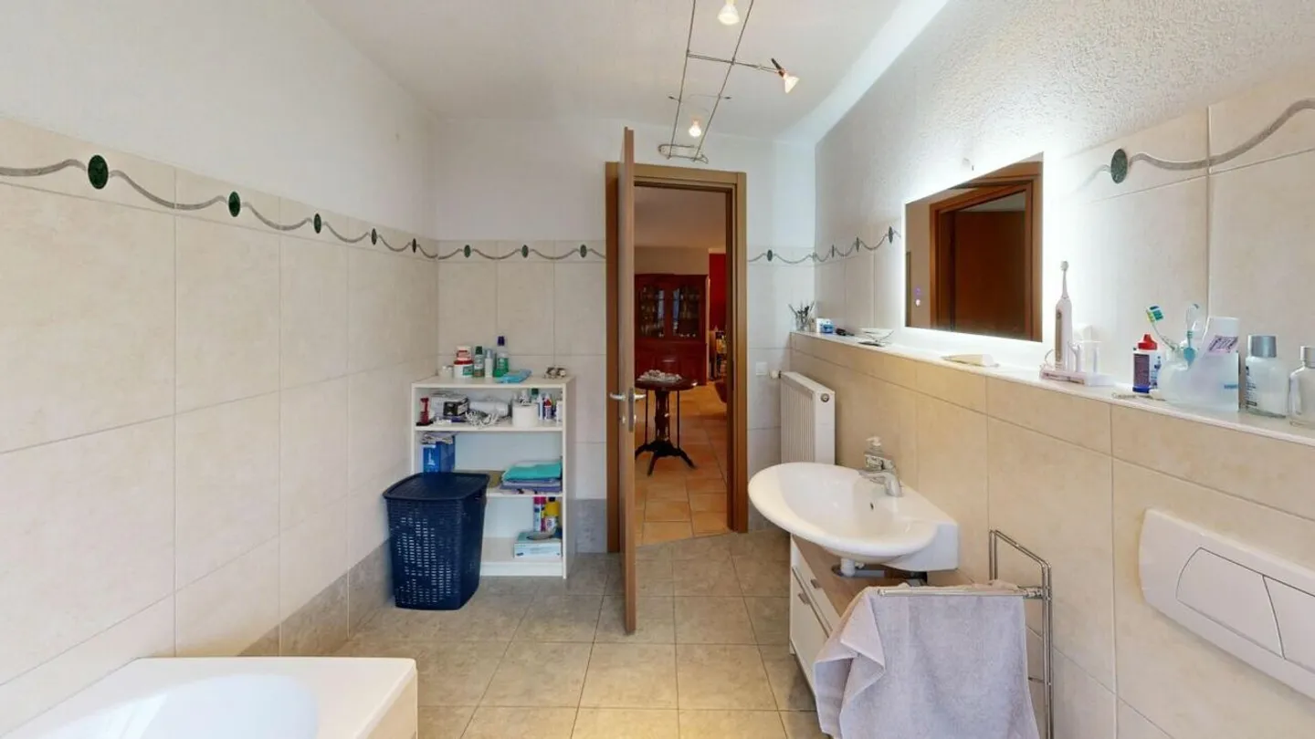 Grosszügige Wohnung im Herzen von Wettingen - Foto 12 von 32