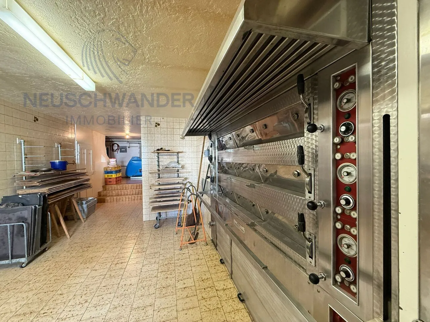 Edificio residenziale - Foto 13 di 28