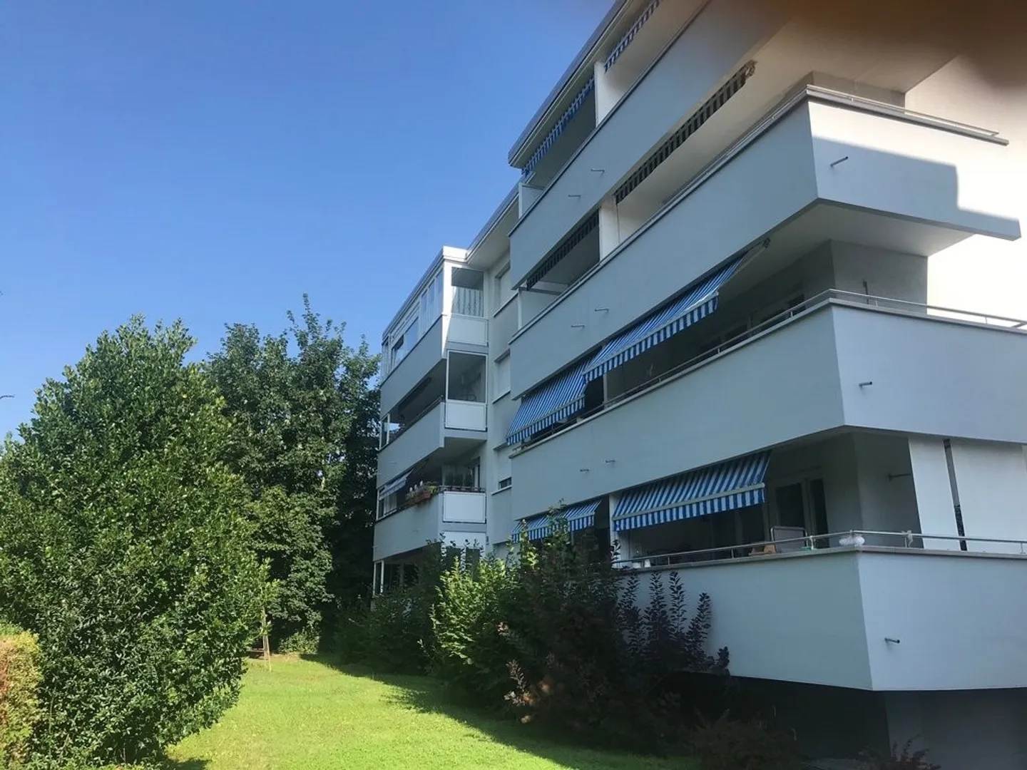 Vue sur le vert - Appartement calme à louer - Photo 1 sur 9