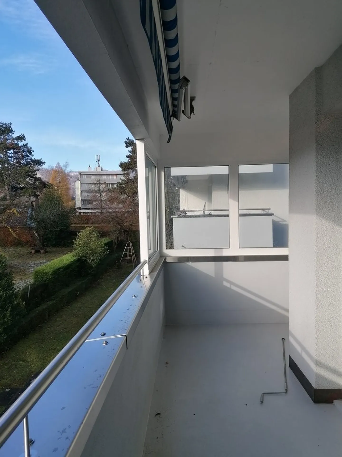 Vue sur le vert - Appartement calme à louer - Photo 8 sur 9