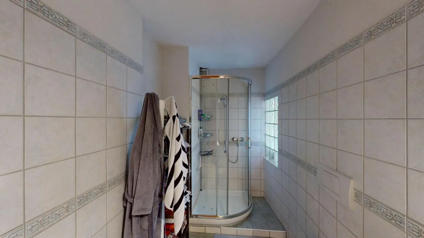 Grosszügige Wohnung im Herzen von Wettingen - Foto 13 von 32