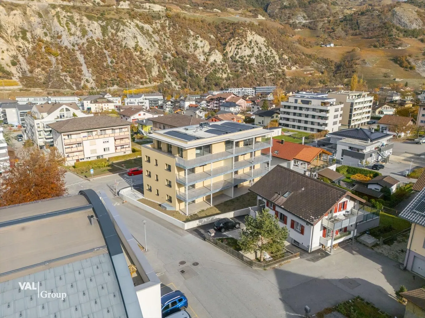 Modern and spacious dream home - Photo 1 of 12