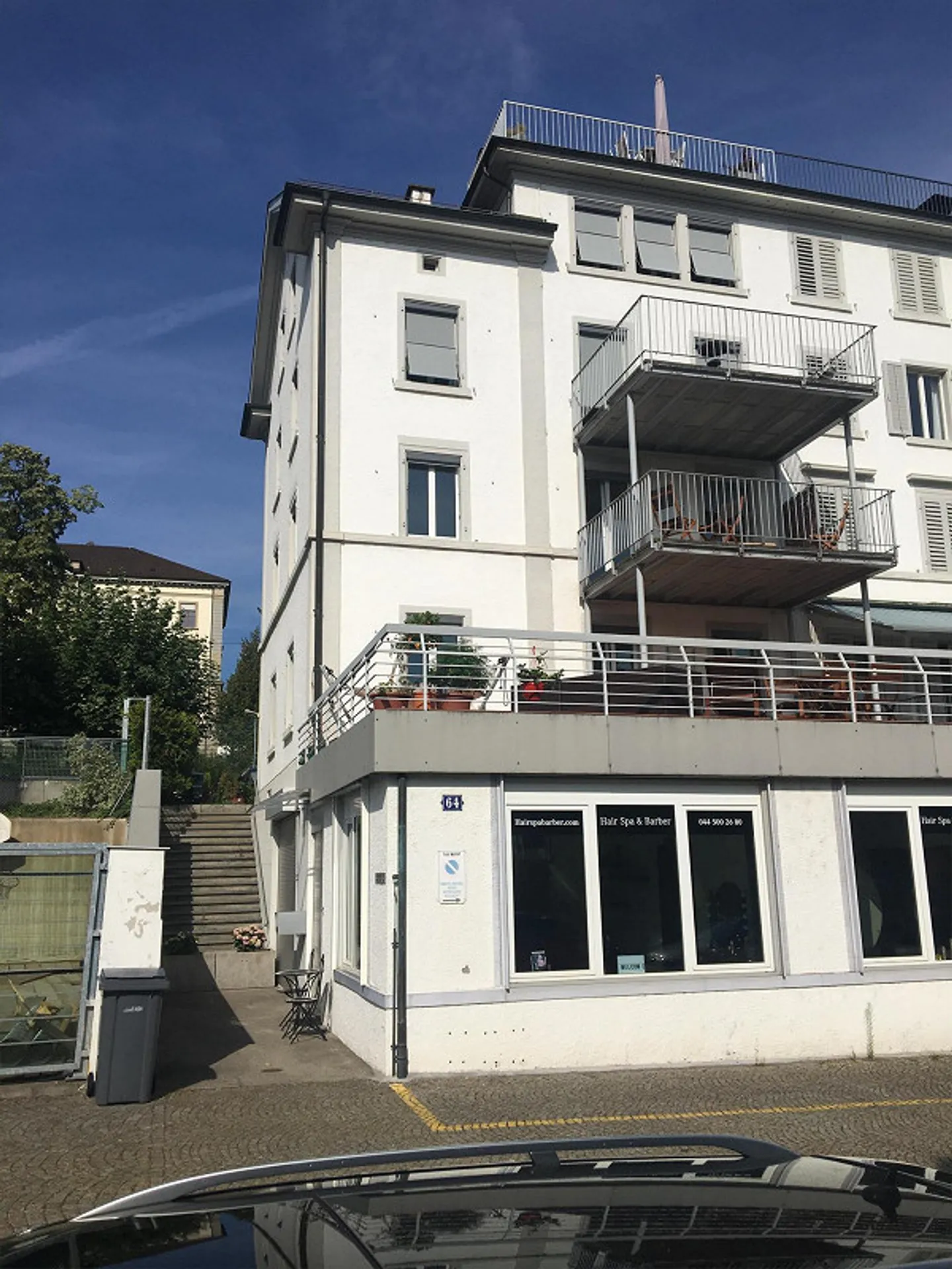 Spazio ufficio luminoso vicino alla stazione ferroviaria di Enge - Foto 1 di 6