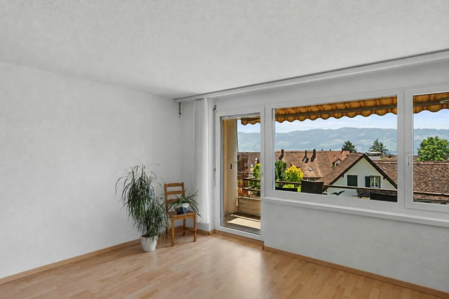 Appartamento attraente con 1 camera in una posizione tranquilla a Lenggis - Foto 3 di 5