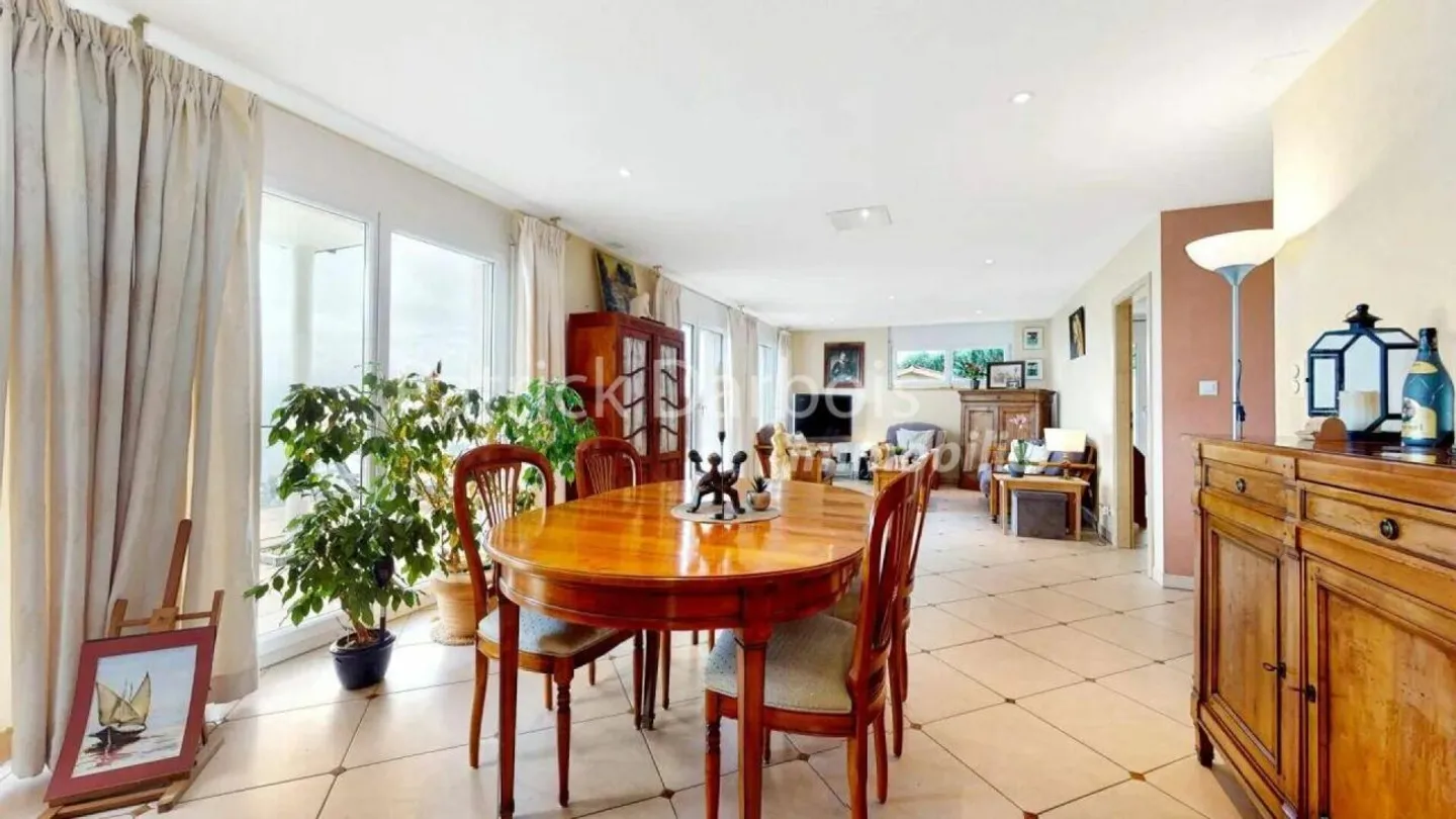 Charmante Villa mit Pool in Chernex - Foto 24 von 41