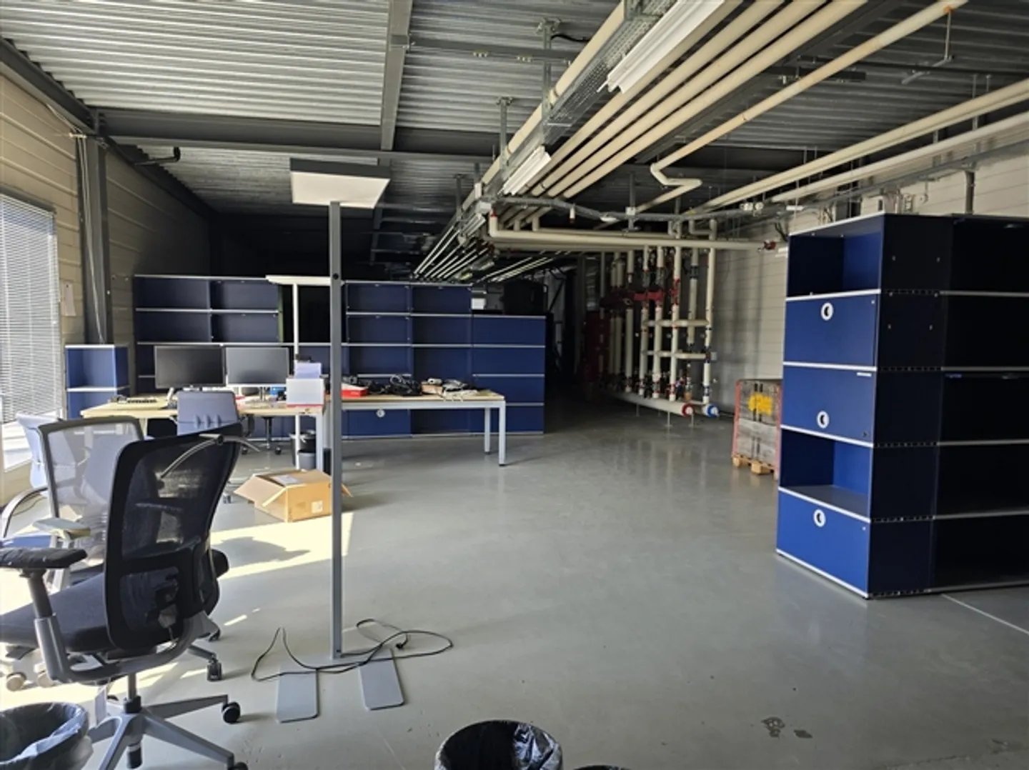 Deposito di 259m2 - Zona industriale di Yverdon - Vicino all'autostrada - Foto 5 di 7