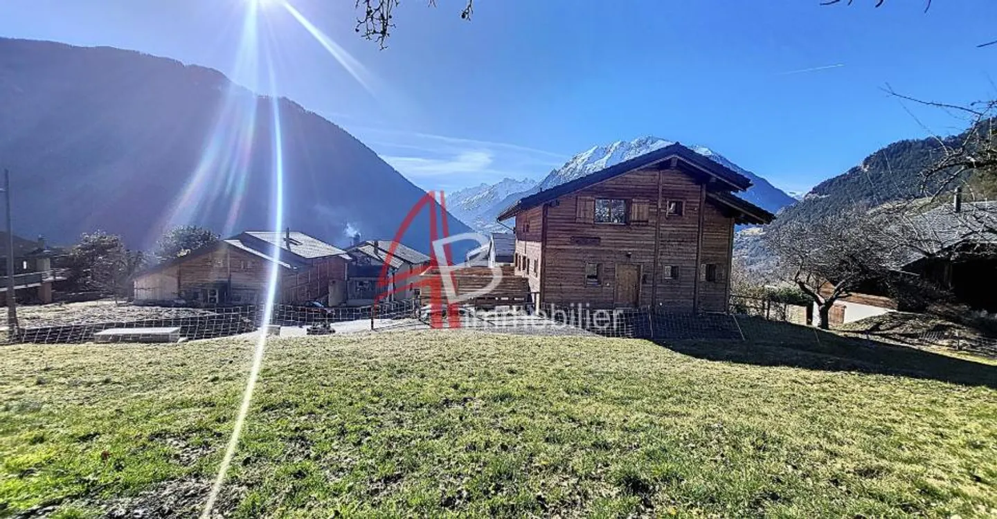 Chalet - Foto 1 von 11