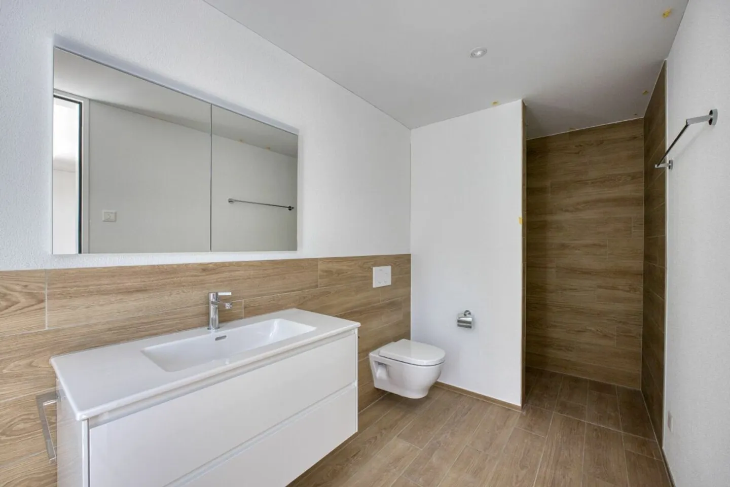 NEW BUILD - 4.5 Room Apartment with Stunning Views - Photo 4 of 5
