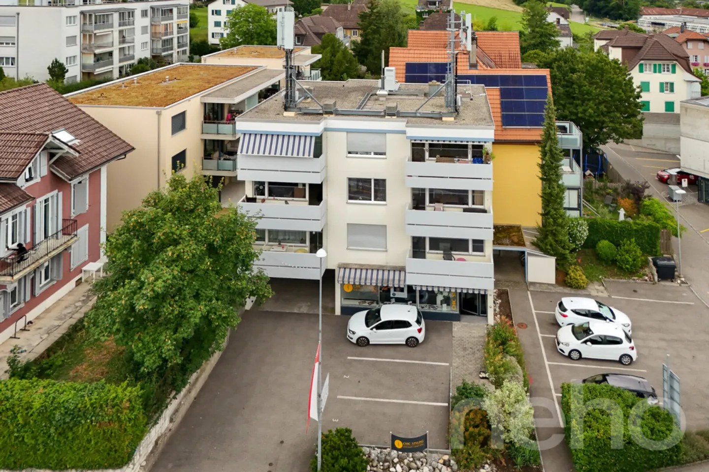 Immeuble mixte à vendre - Photo 3 sur 12