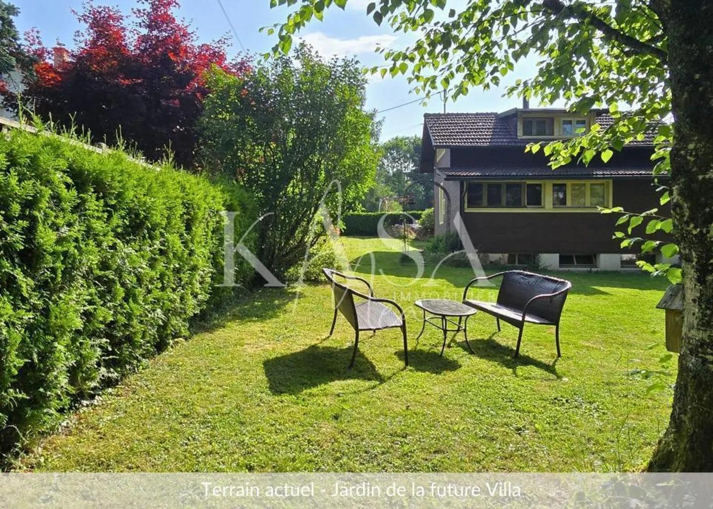 Charming Villa with Private Garden - Photo 6 of 9
