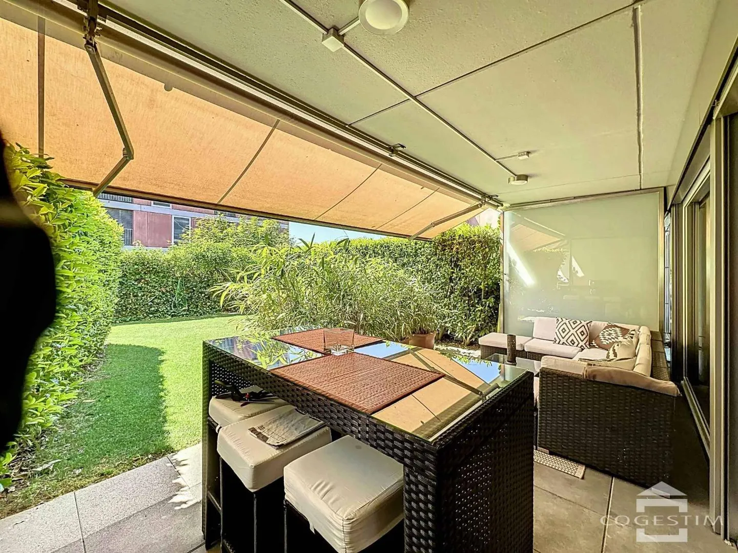 Bel Appartement avec Jardin - Photo 1 sur 13