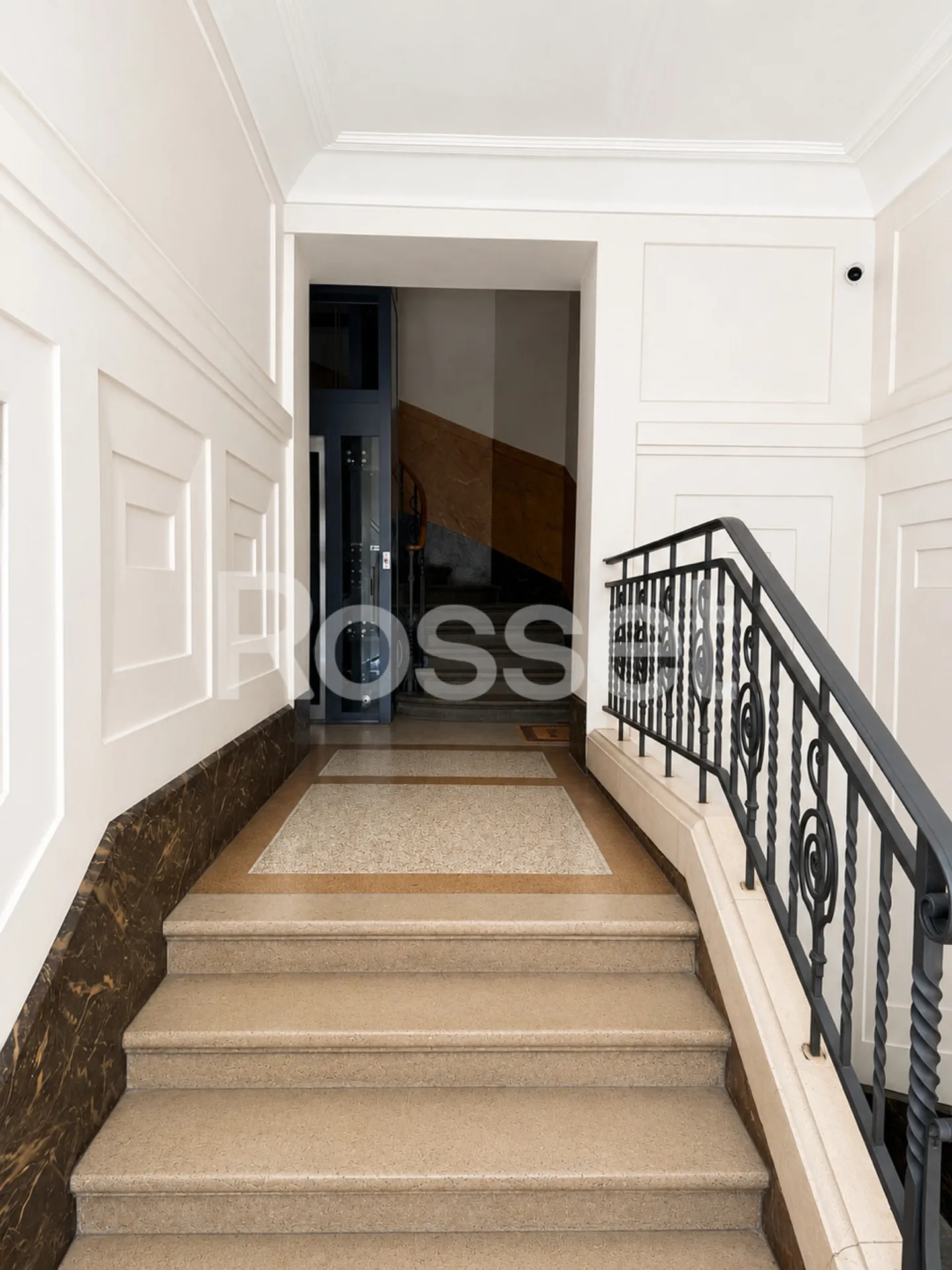 Offices of approx. 70m² on the ground floor - Photo 9 of 10