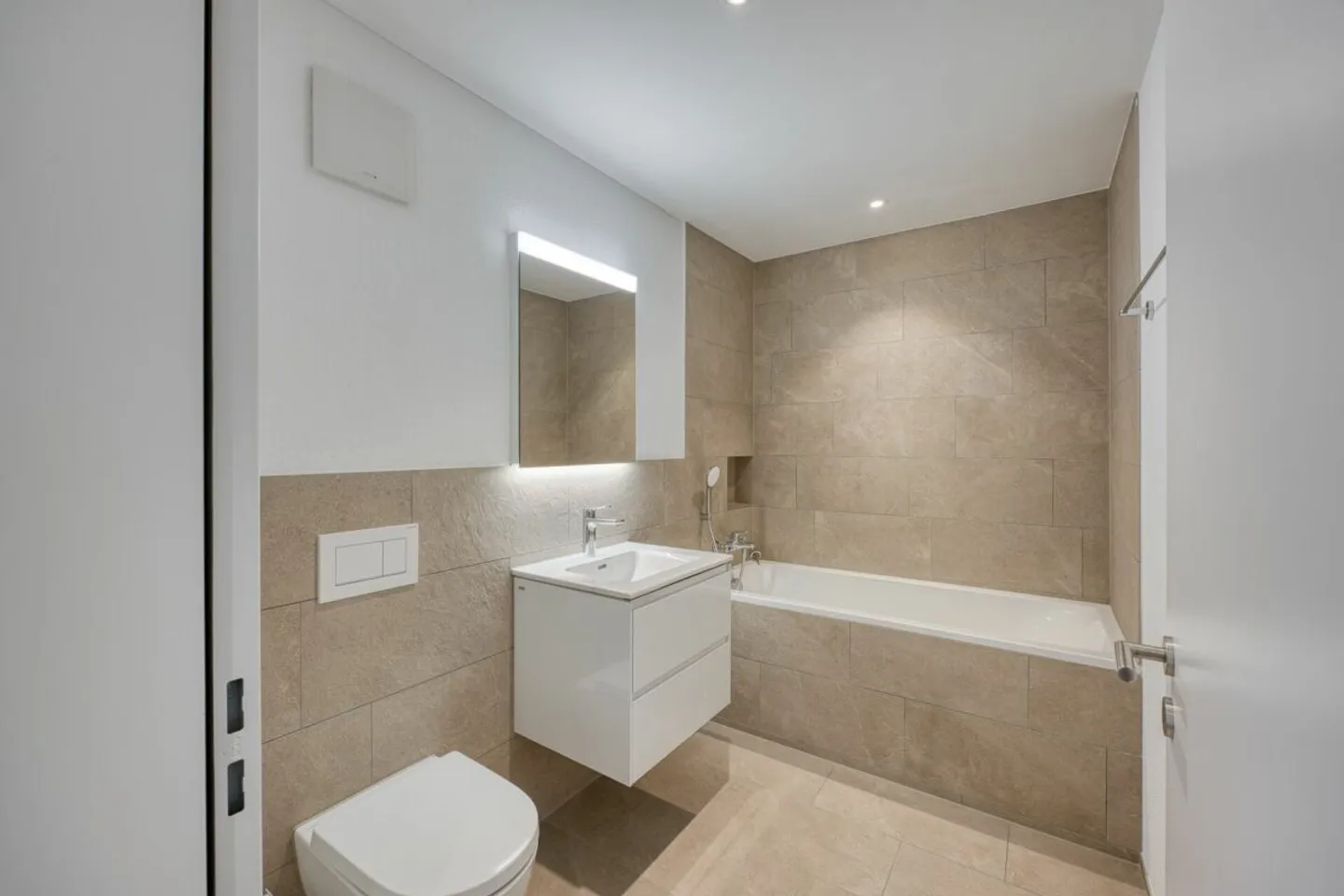 Appartement moderne avec jardin à Appenzell - Photo 6 sur 7