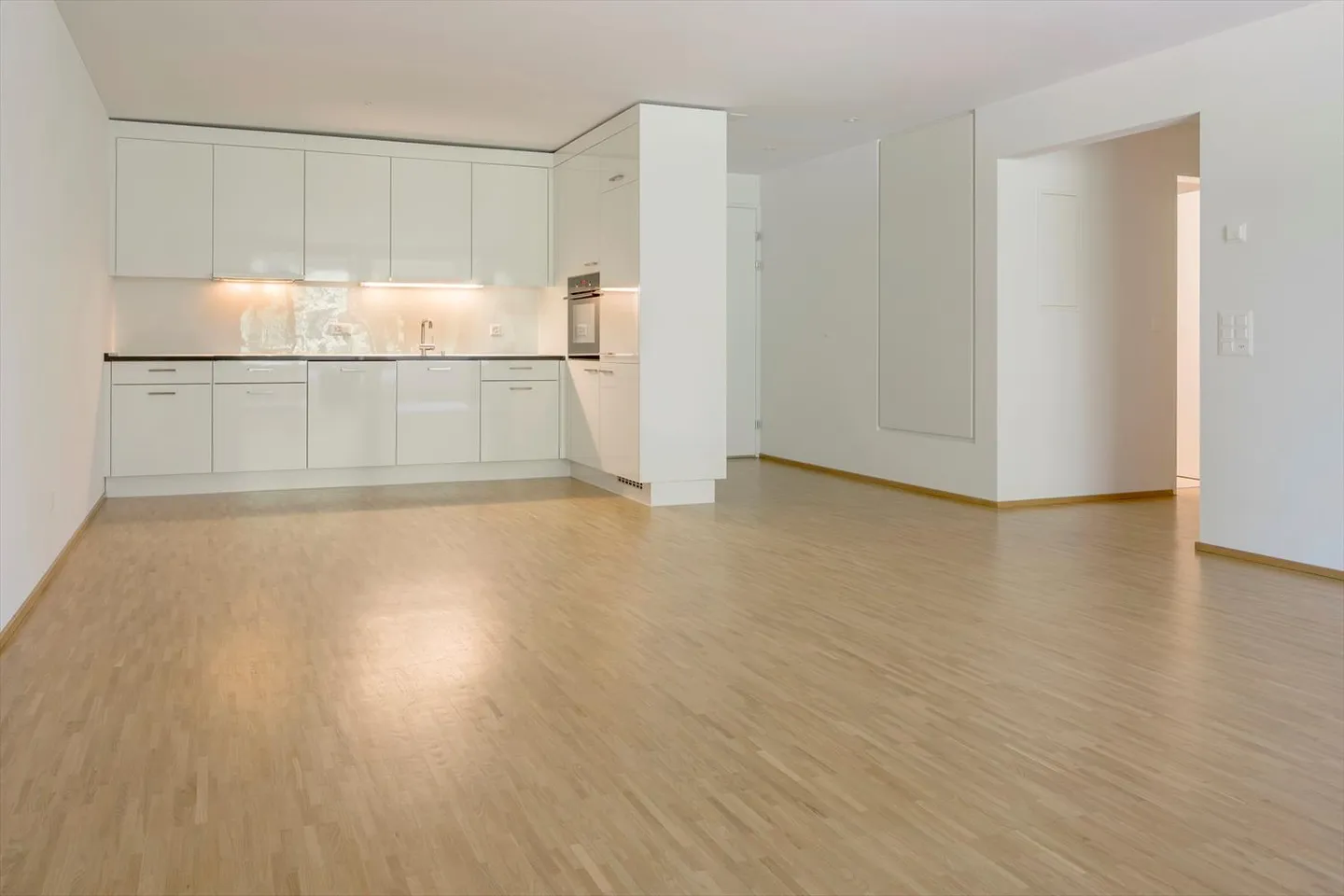 Wohnung mieten - Foto 3 von 7