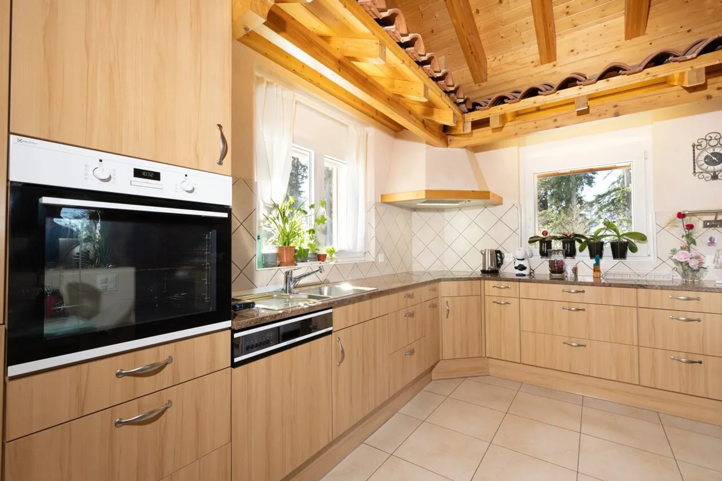 Duplex 5,5 Zimmer im Dachgeschoss - Foto 7 von 13