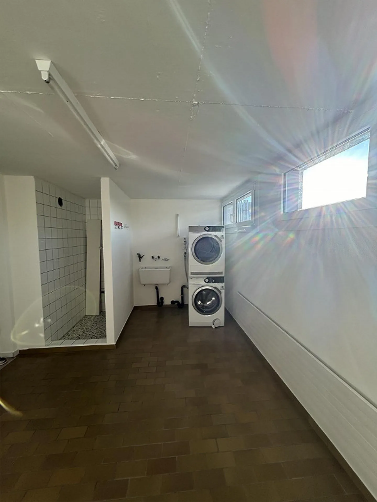 Esclusivo appartamento attico di 4,5 stanze con terrazza sul tetto e camino ad Aarau - Foto 9 di 10