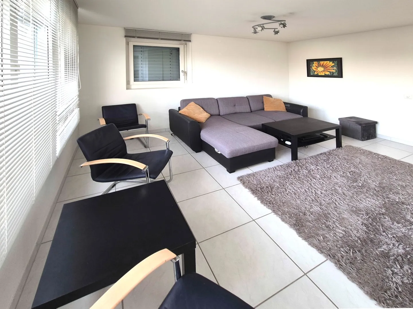 Heimeliges 1.5 Zimmer Studio in Stadtnähe mit separatem Eingang - Photo 1 sur 4