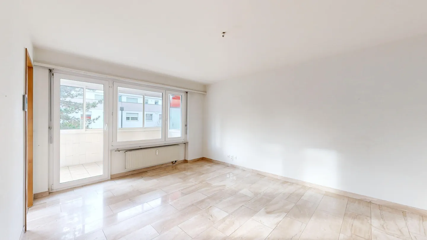 «2-Zimmer-Wohnung mit Hobbyraum und Einstellhallenplatz» - Foto 2 von 6