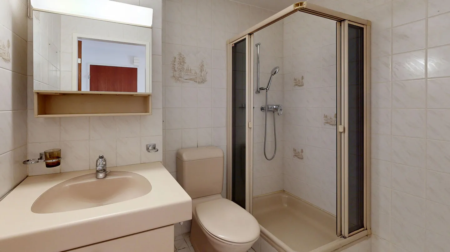 «2-Zimmer-Wohnung mit Hobbyraum und Einstellhallenplatz» - Foto 4 von 6