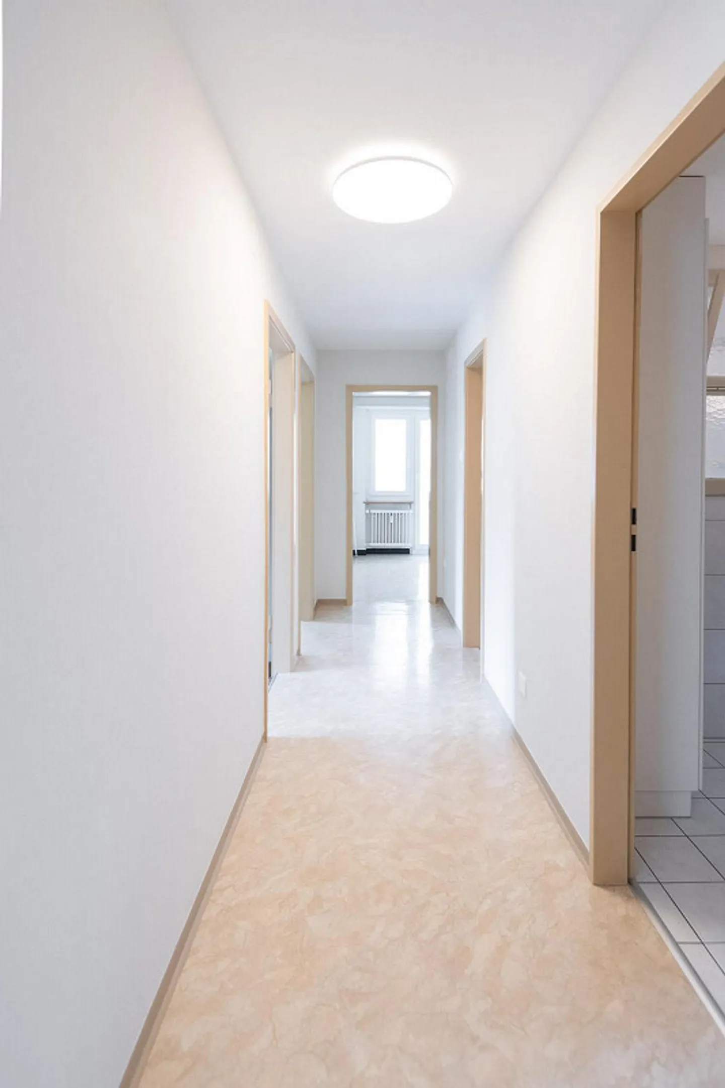 Appartamento 3.5 locali in posizione centrale - Foto 2 di 10