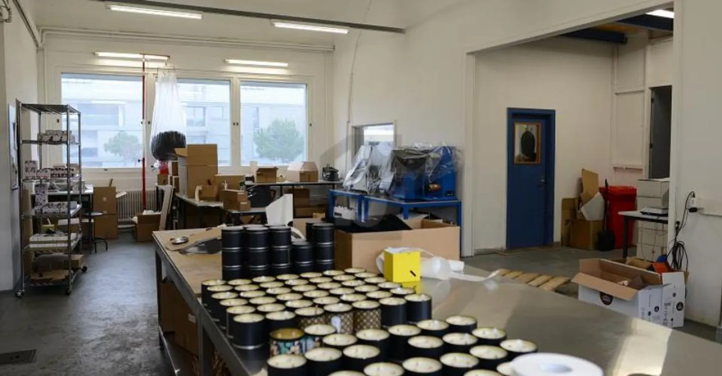 Espace industriel spacieux - Photo 2 sur 5