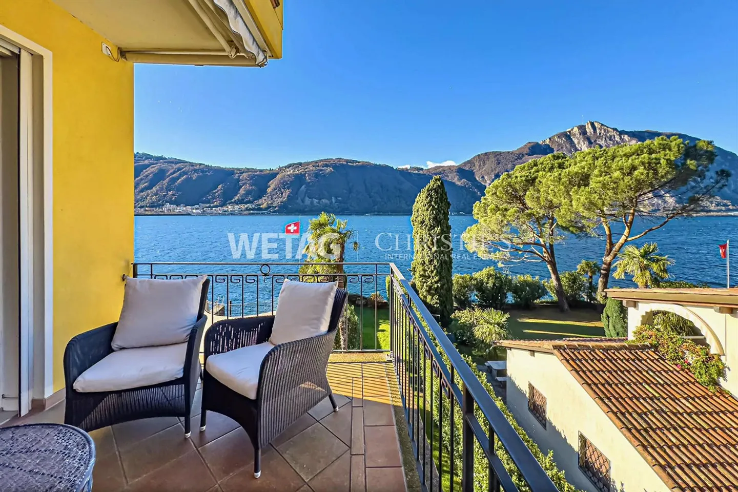 Lugano-Bissone : Appartement avec accès direct au lac, piscine extérieure, se... - Photo 6 sur 13