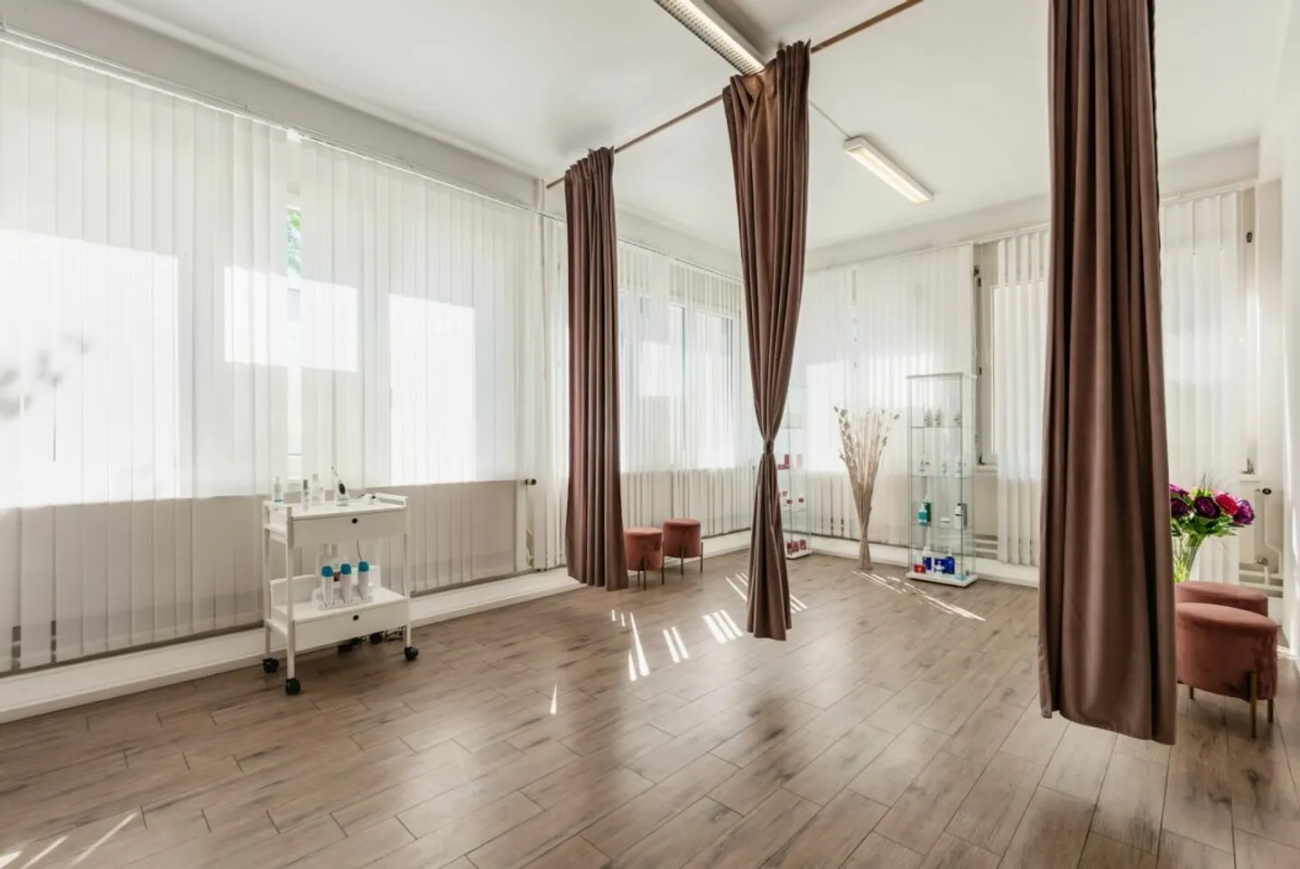 Beauty Salon Biel - Foto 5 von 12