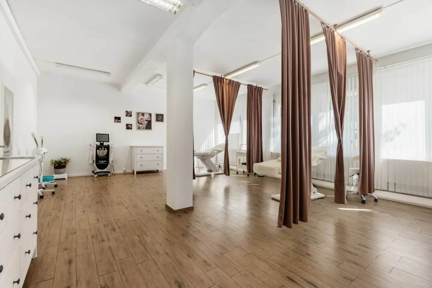 Beauty Salon Biel - Foto 7 von 12