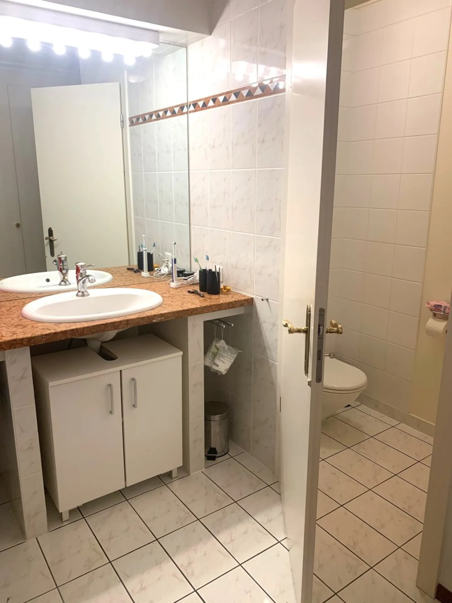 Geräumige Wohnung in Monthey - Foto 6 von 12